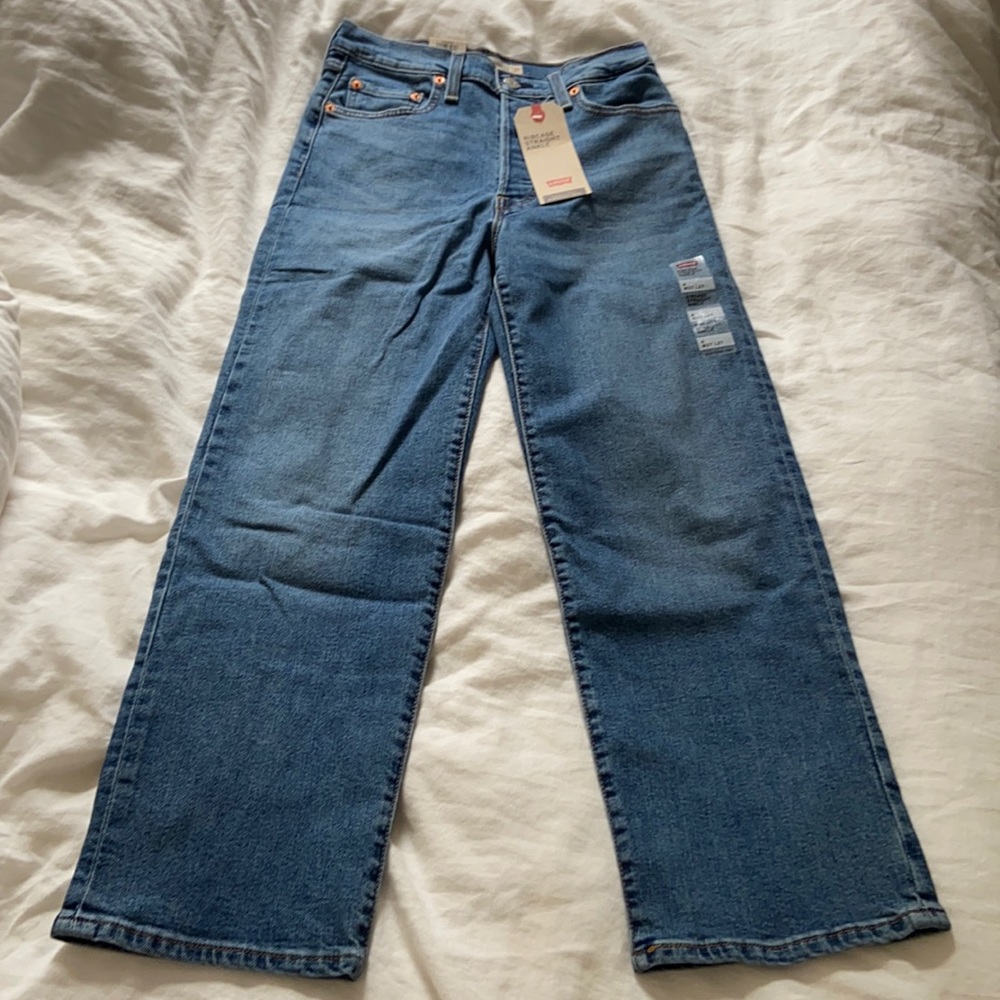 NWT Levi's Women's Ribcage Straight Ankle Jeans